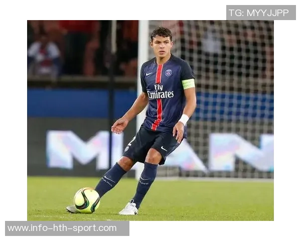 足球皮套的选择与保养技巧助你提升球技与运动体验